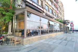 Invernadero Moderno de Aluminio con Techo Geodésico en Forma de Pirámide, Doble Vidrio Templado Low-E, para Jardín Exterior, Anticorrosión - Product Image 5