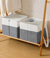 Boîte de rangement pour linge sale avec couvercle anti-poussière et plaque de support, avec poignée, adaptée au buanderie.