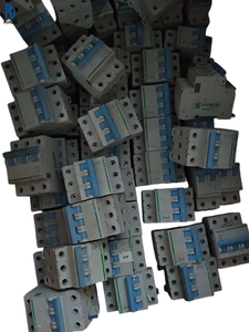 EZ7 LS8เบรกเกอร์ขนาดเล็ก3P 2P โอเวอร์โหลดสวิตช์ไฟฟ้าแรงดันต่ำวงจรรางดิน - Product Image 1