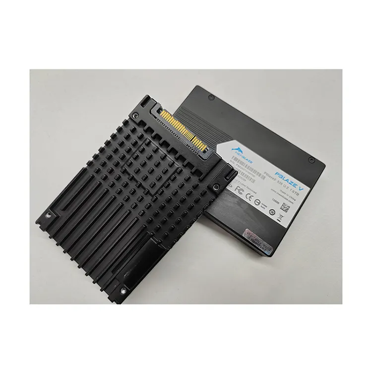 PBlaze5 526 SSD 공장 가격 3D TLC 낸드 플래시 SSD 2T 2.5 인치 U.2 1.6T 2T PC 서버 용
