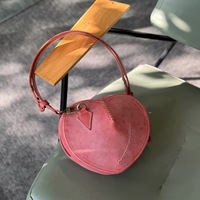 Tas Selempang Kulit Asli Bentuk Hati Buatan Tangan Rantai Tas Kulit Sapi Vintage Misty Wax Jahitan Tangan Retro Fashion Crossbody