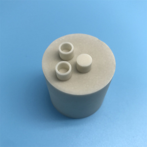 Crucible en céramique de nitrure d'aluminium personnalisé, crucible cylindrique en céramique AlN - Product Image 2
