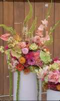 Boule de fleurs artificielle en soie, haute simulation, couleurs vives fuchsia et orange, pour centre de table et chemin de table de mariage, en vente