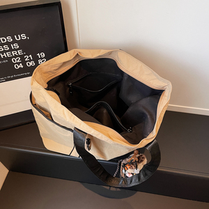 Borsa a Tracolla da Donna Casual alla Moda, Grande Capacità, Nuovo Stile, in Tessuto Morbido di Nylon, Prezzo all'Ingrosso di Fabbrica - Product Image 6