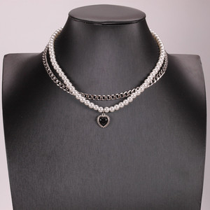 <b>Titanium</b> Steel Pearl Choker Necklace With Black Heart Pendant Multi Layered Clavicle <b>Chain</b> For Party Fashion Jewelry - Product Image 4
