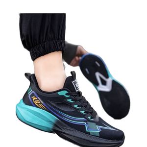 Zapatillas Deportivas con Parte Superior de Malla y Suela de Plástico, Transpirables, de Color Sólido, Ultraligeras, para Primavera/Verano, para Hombre y Mujer - Product Image 1