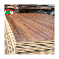 Contreplaqué mélaminé en bouleau double face 18 mm avec âme 1220x2440 mm certifié ISO9001