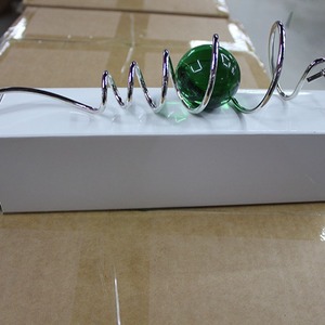 Adorno de campanilla de viento en espiral de metal QG con bola de cristal colorida para decoración del hogar - Product Image 3