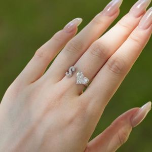 Bagues de fiançailles DYLAM 0,75 CT en argent sterling 925 pour femmes, 26 lettres de l'alphabet A-Z, lettre S, cœur, zircone cubique 5A, bagues de promesse - Product Image 4