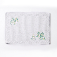 Set de table brodé de fleurs, matelassé, doux, imperméable et résistant à la chaleur pour la maison et la cuisine