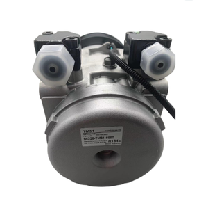 Compresor de Aire Acondicionado para Autobús de 24V de Alta Resistencia y Gran Capacidad de Refrigeración, Ideal para el Control Climático de Vehículos de Transporte Público - Product Image 1