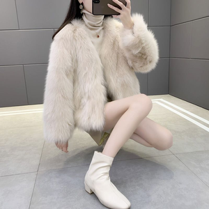 Vêtements pour femmes de haute qualité, décontractés, en laine et polyester, courts, doux, en fausse fourrure, en polaire, manteaux de <span class=keywords><strong>trench</strong></span> <span class=keywords><strong>pas</strong></span> chers pour femmes - Product Image 5