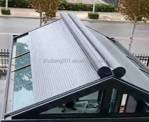 Efficacité thermique supérieure <span class=keywords><strong>Tuiles</strong></span> de toiture isolées Fonctionnement manuel en aluminium léger avec cadre blanc Matériau de voile en PVC - Product Image 1