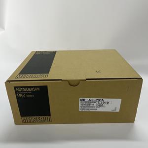 Servoamplificador de CA Mitsubishi MR-J2S-200A - Product Image 1