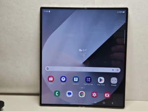 สำหรับ Samsung Z Fold6 ปลดล็อคแล้ว สมาร์ทโฟนพับได้ 5G หน้าจอหลัก Dynamic AMOLED รองรับการทำงานหลายโปรแกรมพร้อมกัน หน่วยความจำขนาดใหญ่ แบตเตอรี่ใช้งานได้ยาวนาน - Product Image 1