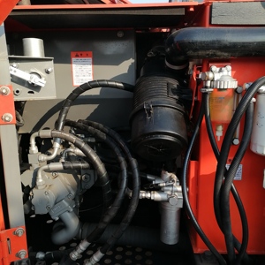 HITACHI 75รถตักตีนตะขาบ7.5ton ผลิตในประเทศญี่ปุ่นอุปกรณ์ก่อสร้างตีนตะขาบแบบเคลื่อนที่ได้ ZX75 120 170 240 270 - Product Image 6