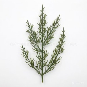 Branche de pin artificielle Xinyi 30cm-100cm, décoration de Noël en plastique, bouquet de verdure pour la maison - Product Image 2