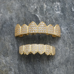 G017 Grillz Hip Hop Europeo Americano in Ottone a 6 Denti, Accessori per Costume di Halloween, Gioielli da <span class=keywords><strong>Bocca</strong></span> Dorati - Product Image 3
