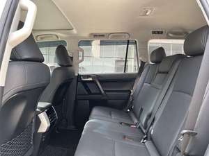 Toyota <span class=keywords><strong>Prado</strong></span> d'occasion : état premium, <span class=keywords><strong>prix</strong></span> bas, véhicule tout-terrain 4x4, vente flash maintenant - Product Image 4