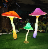 Ornement Sculpture Lumière Champignon Forme Lumineux Etat Lumière Fantaisie Fibre de Verre Résine Lumière pour Jardin Cour Villa Décoration