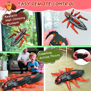 Telecomando a muro cingolato scarafaggio giocattolo 360 ° rotante RC guida a pavimento e arrampicata a parete Robot scarafaggio con luci a LED occhi - Product Image 4