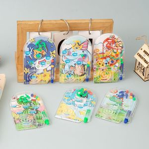Laberinto de Pinball de Plástico para Estudiantes, Mini Juguete de Bolsillo con Diseño de Dibujos Animados, Disco de Expulsión, Regalo de Recompensa para Bebés y Niños Pequeños - Product Image 2