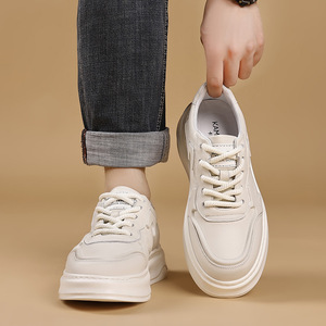 คอลเลกชันฤดูใบไม้ผลิสุดฮิต รองเท้าผ้าใบลำลองพื้นหนาหนังแท้สำหรับผู้ชาย รองเท้าสีขาว ดีไซน์ทันสมัย ดูเท่ห์ สวมใส่สบาย - Product Image 6