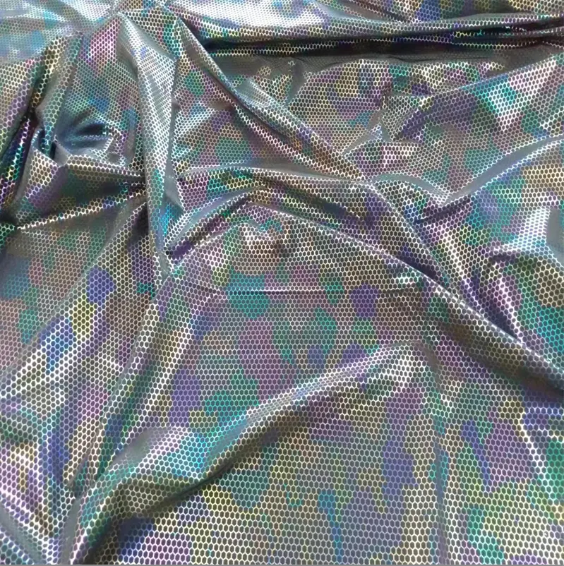 Moda renkli gökkuşağı yanardöner jakarlı yansıtıcı holografik folyo baskı polyester kumaş için moda giyim veya ceket