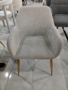 Chaise de salle à manger moderne de luxe pour hôtel restaurant chaise de salle à manger en velours tufté de velours en tissu <span class=keywords><strong>scandinave</strong></span> marron gris avec pied en métal - Product Image 2
