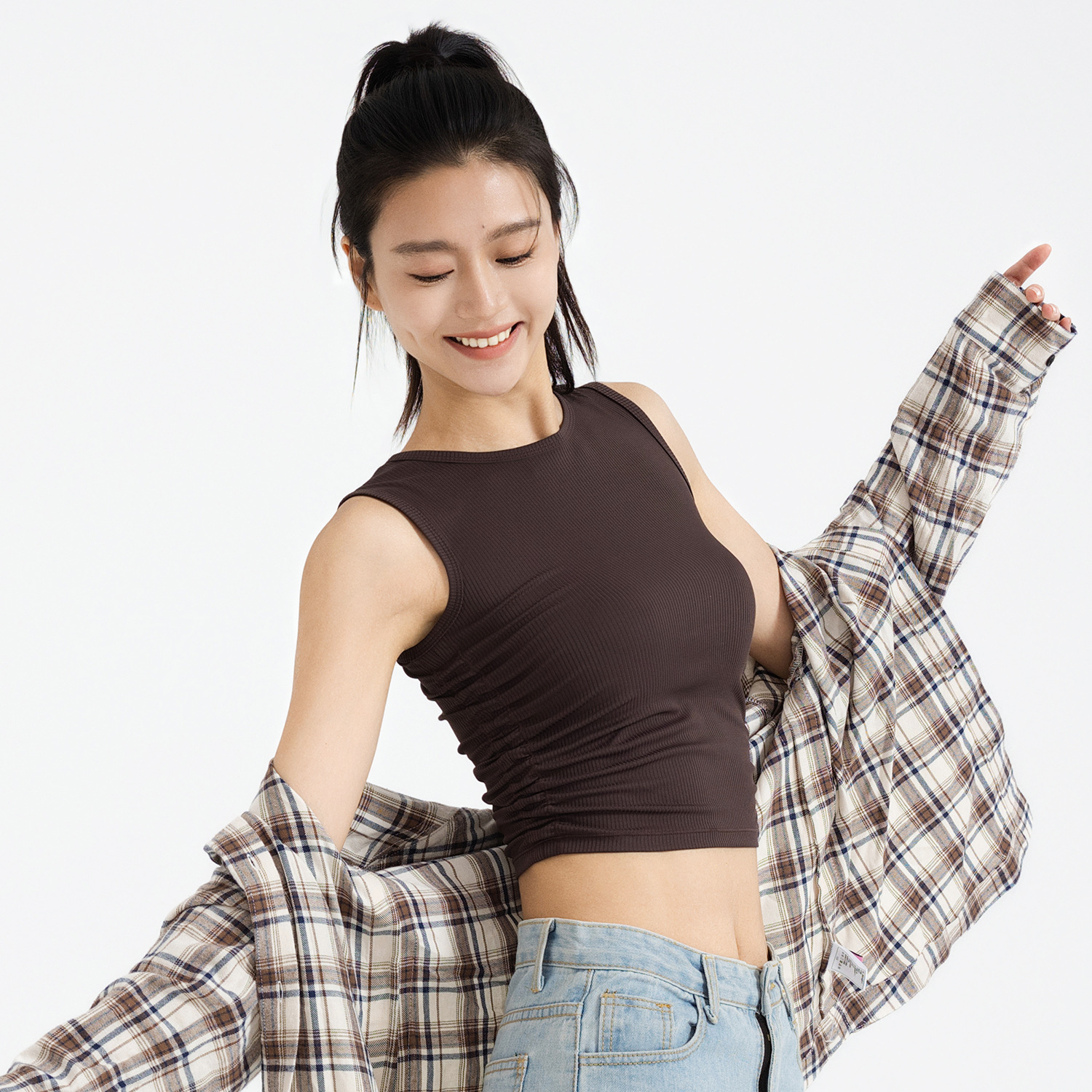 Summer New Style Breathable Lightweight Pleated Sleeveless Spandex/Polyester Sports Vest Fitted Waist Slimming Yoga Top for