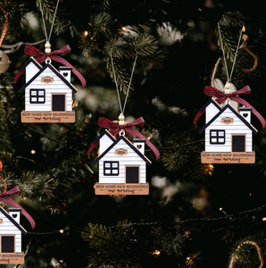 Astillas de madera talladas con láser personalizadas hechas a mano, modelo de casa de madera ahuecada decorativa colgante de Navidad directo de los fabricantes - Product Image 6