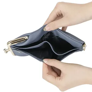 AndoBag Cartera Corta RFID para Mujer, Tarjetero Simple con Cierre de Beso, Monedero Casual de Moda para Uso Diario 2485 - Product Image 6