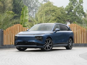 เอ็กซ์เพง จี9 680 อัลตร้า ลอง เรนจ์ ขับเคลื่อนสี่ล้อ รุ่นแม็กซ์ รถยนต์ไฟฟ้าล้วน ขนาดกลาง ระบบขับเคลื่อนสี่ล้ออัจฉริยะ มอเตอร์คู่ ระบบกันสะเทือนแบบถุงลม เร่งความเร็ว 4.2 วินาที - Product Image 3