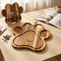 Planche à charcuterie en bois d'acacia en forme de patte de 13,8 pouces et 0,8 pouce d'épaisseur, couteaux à fromage magnétiques (lot de 4) - Cadeau pour les amoureux des animaux