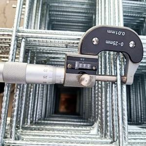 Malla de Acero Soldada para Refuerzo de Hormigón en Construcción, Malla de Refuerzo para Cimentaciones con Servicios de Corte y Soldadura - Product Image 1