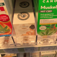 Étiquette antivol souple ronde 30 mm RF 8,2 MHz pour la prévention des pertes en magasin de maquillage et de produits diversifiés, avec colle forte