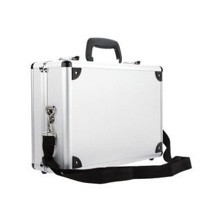 Алюминиевый серебристый корпус с высокой плотностью пенопластовый Внутренний чехол для инструмента для <span class=keywords><strong>Futaba</strong></span> JR Spektrum Walkera передатчик с плечевым ремнем - Product Image 2