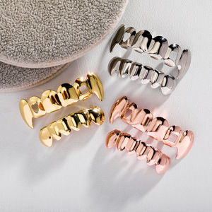 Grillz Hip Hop de Oro, Plata y Oro Rosa con Forma de Corazón, Unisex, para Uso Diario - Product Image 1