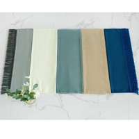 Tapis de prière de luxe carré en polyester antidérapant et rembourré 70x110cm, épaisseur 3mm, couleur unie, brodé, pliable, pour culte musulman