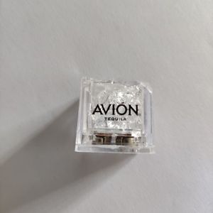 Nouveauté : Glaçons en plastique phosphorescents, étanches et parfaits pour les fêtes de Pâques, Halloween, Noël, Nouvel An et la Saint-Valentin - Product Image 5