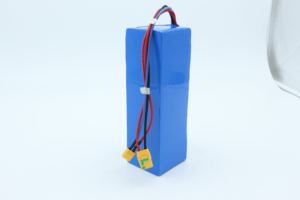 Pack de batteries personnalisé rechargeable pour drone et trottinette électrique 18650 Li-ion <span class=keywords><strong>12V</strong></span>/24V 10-<span class=keywords><strong>17Ah</strong></span> avec BMS intégré - Product Image 6