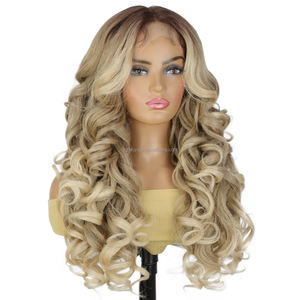 All'ingrosso 26 pollici <span class=keywords><strong>capelli</strong></span> sintetici fatti a mano all'uncinetto 13x6 pizzo anteriore parrucca marrone <span class=keywords><strong>chiaro</strong></span> sciolto onda profonda parrucca per le donne - Product Image 2