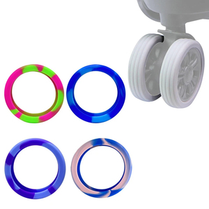 Lot de 4/8 protections en silicone pour roulettes de bagages, silencieuses et universelles, pour réduire le bruit en voyage - Product Image 3