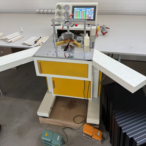 Machine automatique de jonction de cadres, machine à clouer en V pour cadres, machine à sous-cloisonner - Product Image 2