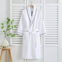 Jubah Spa Linen Waffle Mewah Grosir Dengan Kantong Nyaman Bernapas Ringan  Logo Kustom Jubah Mandi Spa