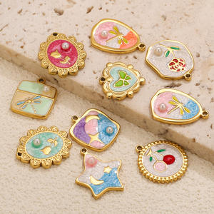 Liontin perhiasan halus baja tahan karat warna-warni jimat ukiran antik capung bunga buatan tangan DIY jimat kalung - Product Image 2