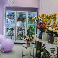Vitrines réfrigérées commerciales sans givre pour fleurs avec portes en verre trempé et éclairage LED