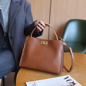 حقائب كتف نسائية متقاطعة مع الجسم أصلية مخصصة للبيع بالجملة - Product Image 4