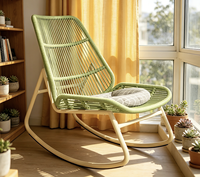 Nouvelle chaise à bascule en rotin PE tressé, capacité 150 kg, chaise longue moderne pour patio avec coussin pour balcon et jardin, vente en gros