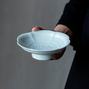 Japanese Style <b>Ceramic</b> Fruit <b>Plate</b> Flower Shape Porcelain Home Tea Snack Dish Party Occasion - Product Image 1